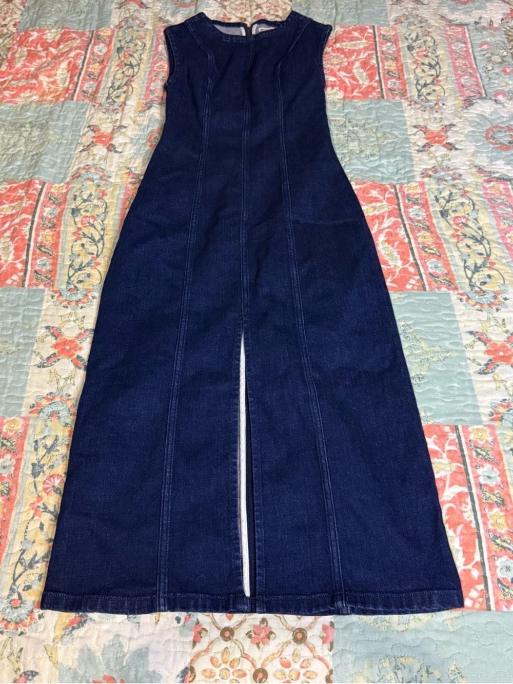 Abercrombie & Fitch Sleeveless Denim Midi Dress in Light DarBlue with Front Slit - Picture 8 of 13